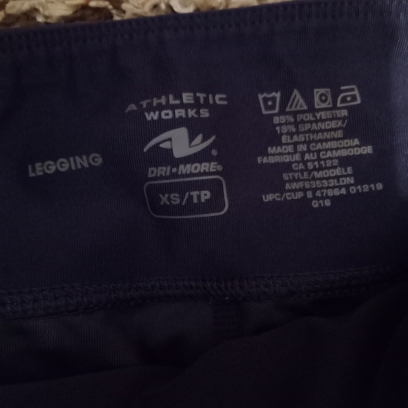 Athletic works dri-more tech purple athletic leggings size XS - Picture 10 of 10